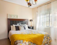 Revente - Town House -
Orihuela Costa - Los Almendros-la Florida