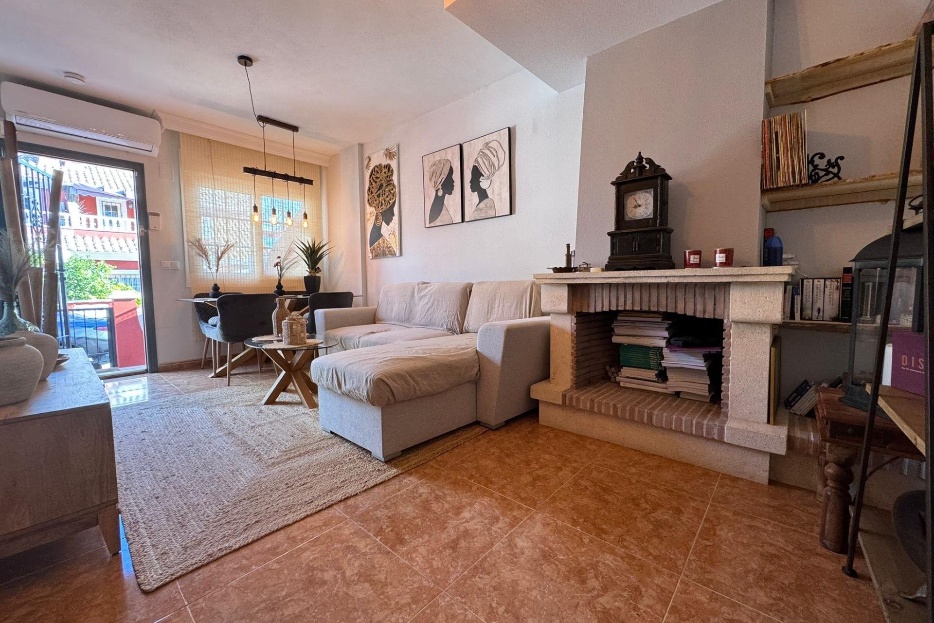 Revente - Town House -
Orihuela Costa - Los Dolses