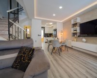 Revente - Town House -
Orihuela Costa - PAU 26