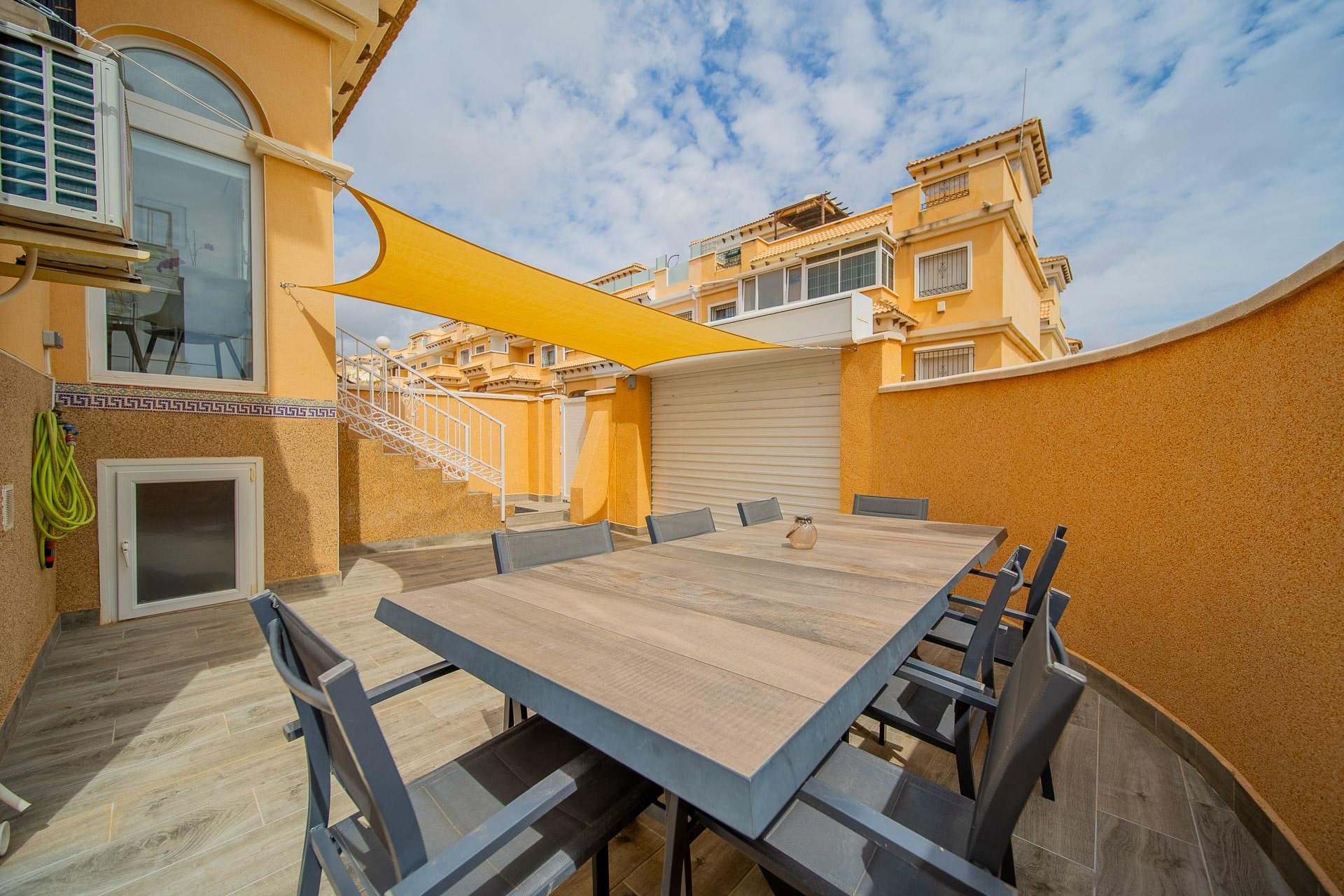 Revente - Town House -
Orihuela Costa - PAU 26