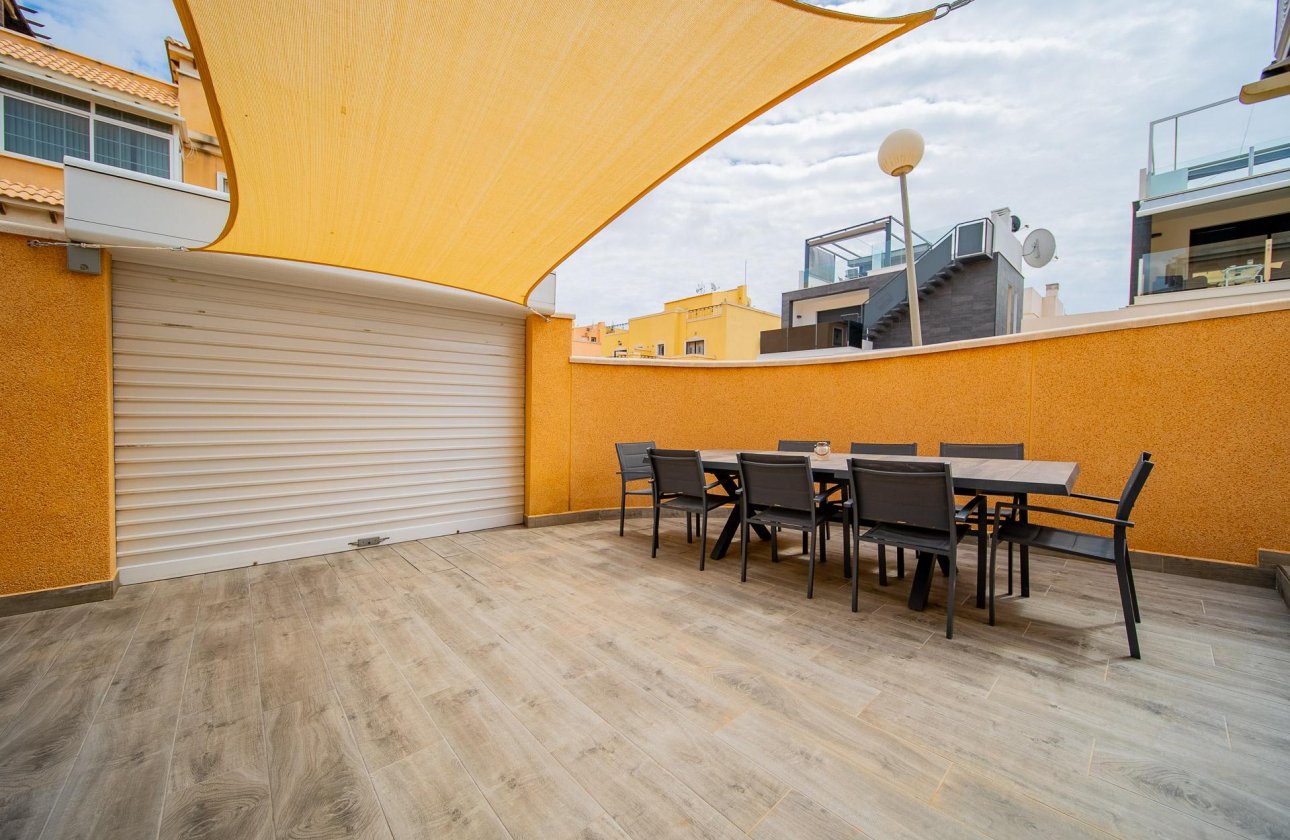 Revente - Town House -
Orihuela Costa - PAU 26