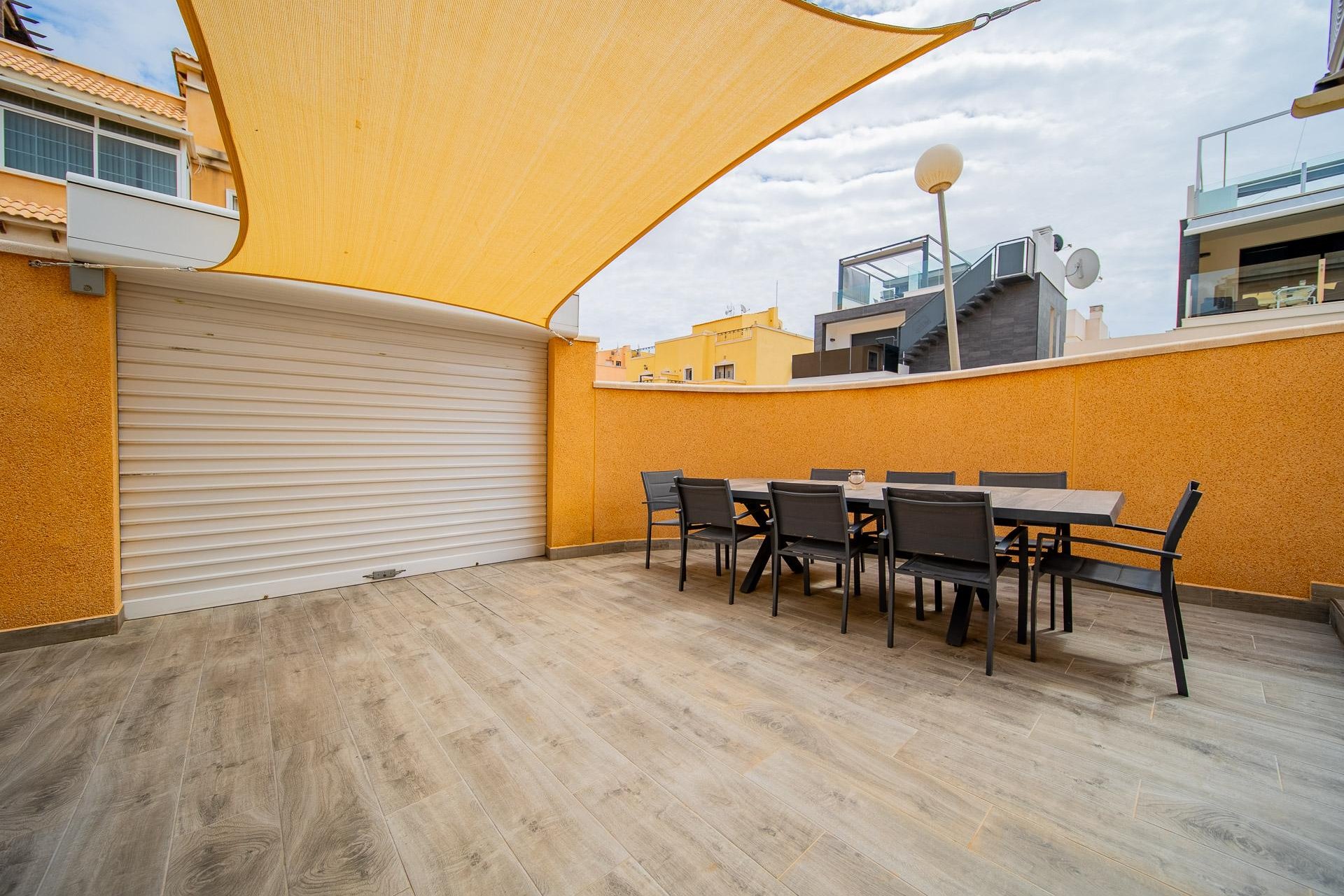 Revente - Town House -
Orihuela Costa - PAU 26