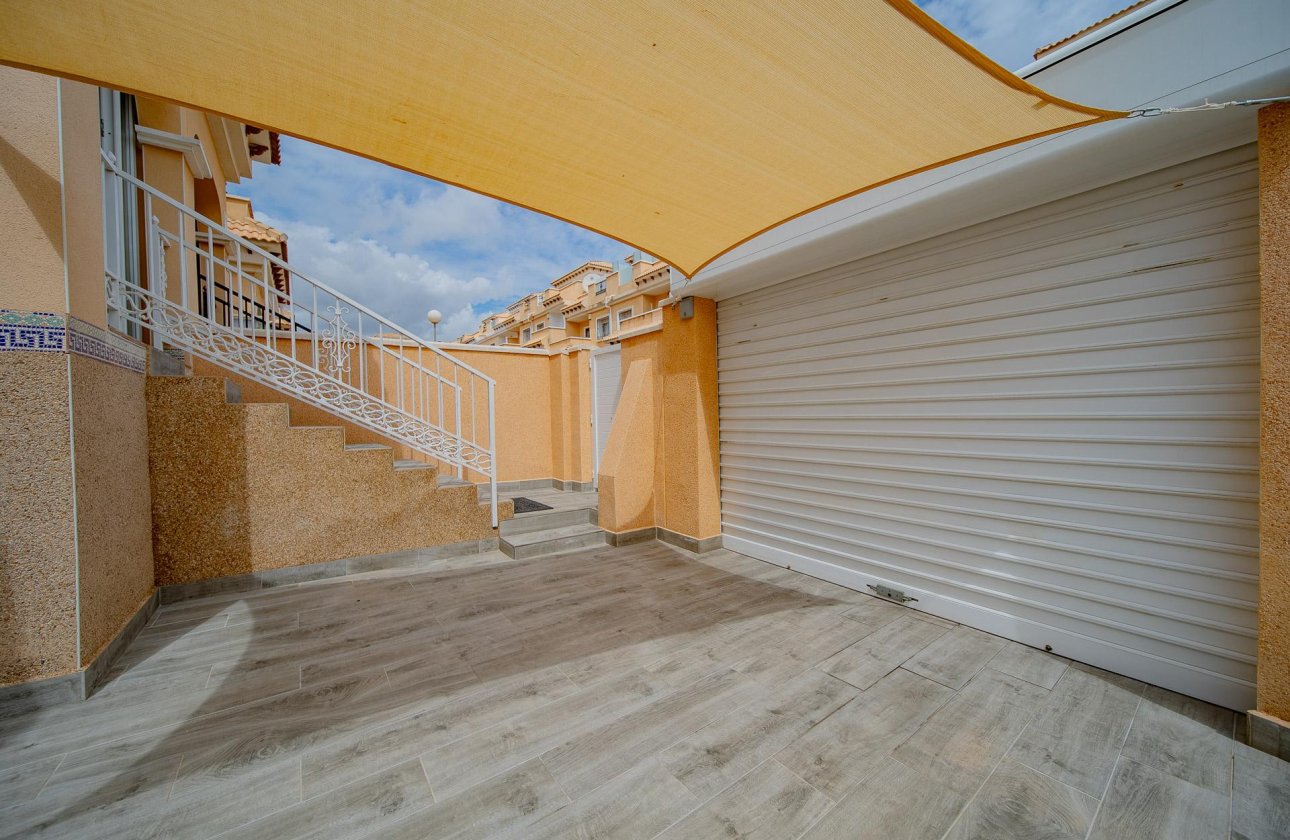 Revente - Town House -
Orihuela Costa - PAU 26
