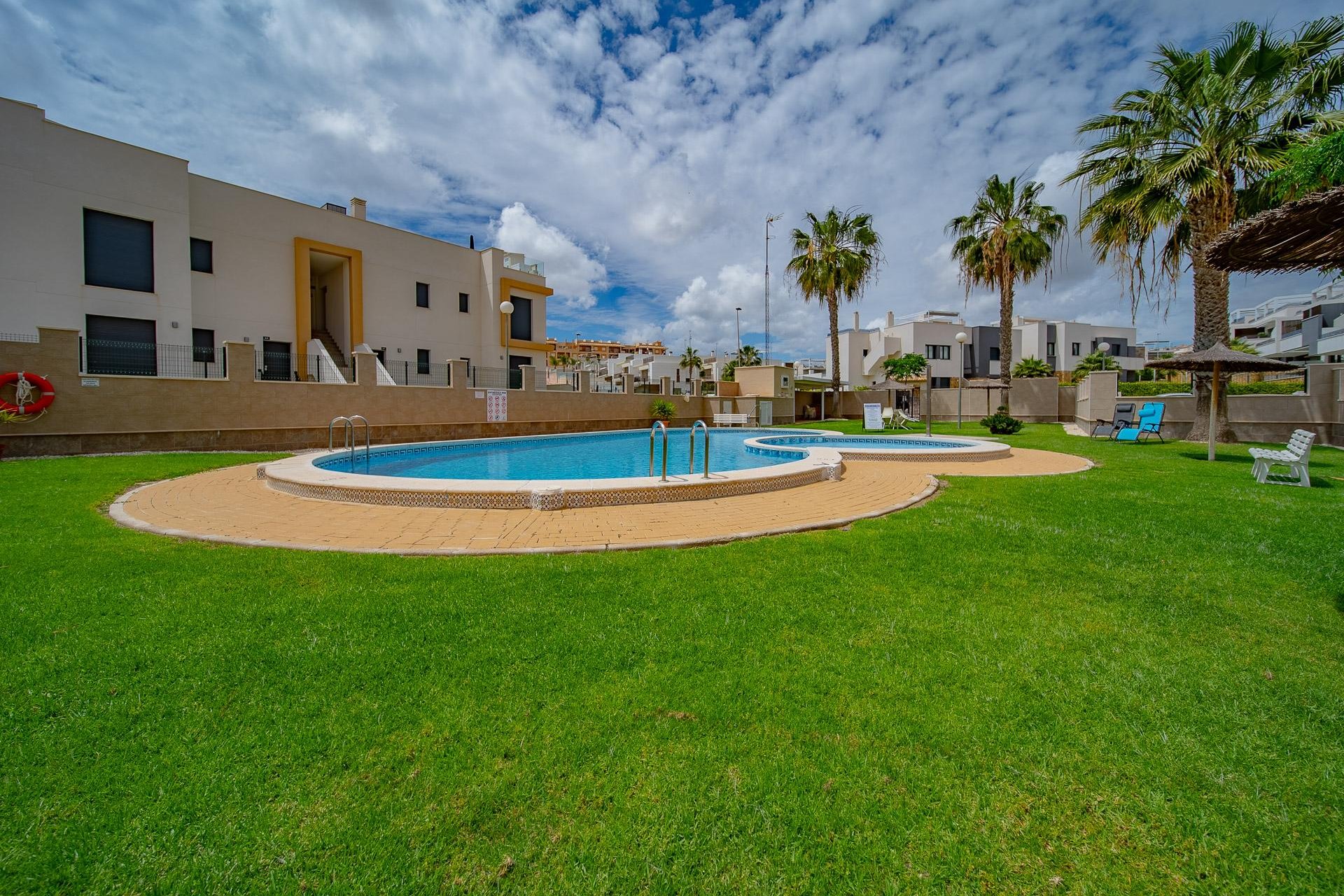 Revente - Town House -
Orihuela Costa - PAU 26