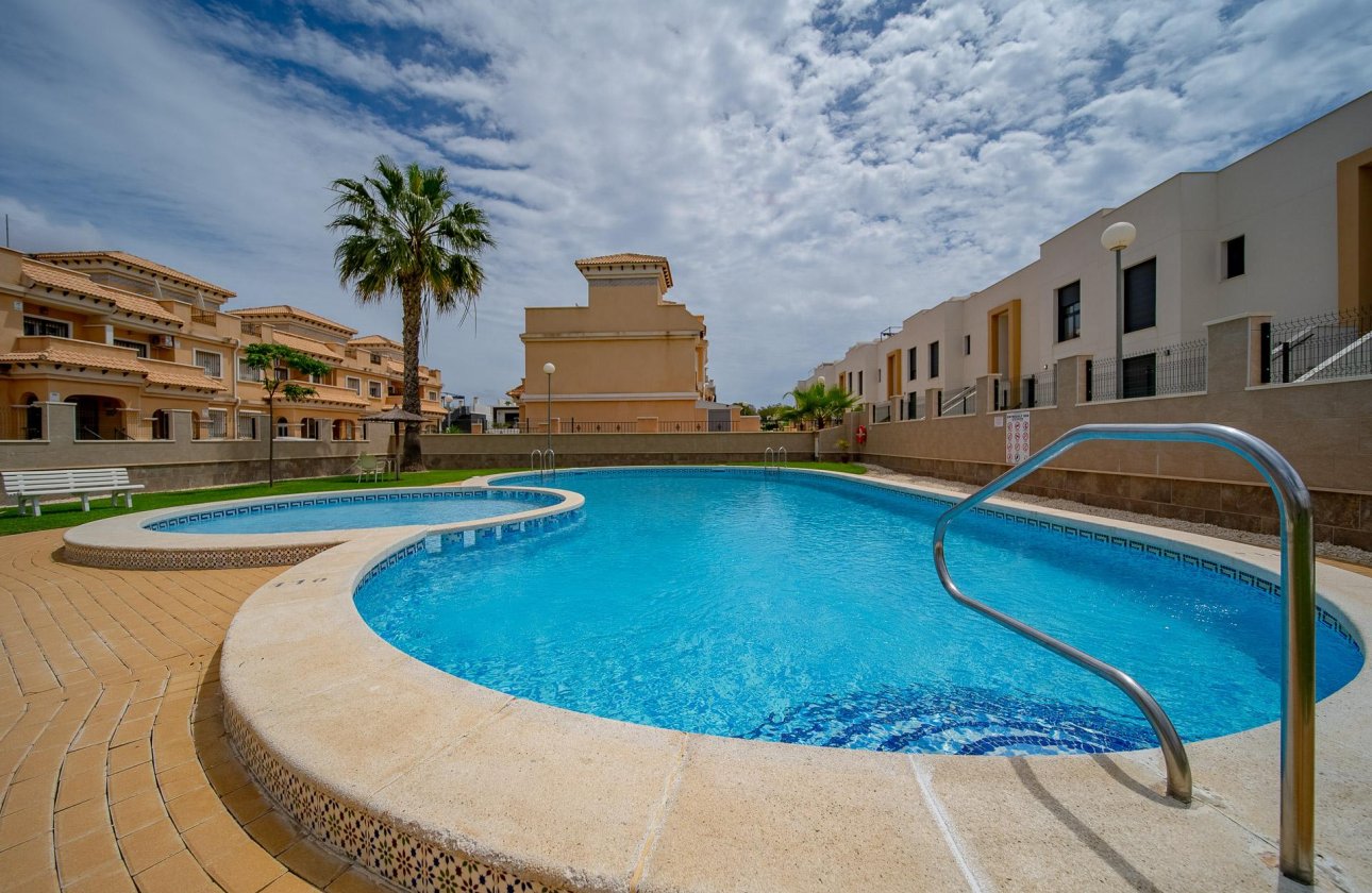 Revente - Town House -
Orihuela Costa - PAU 26