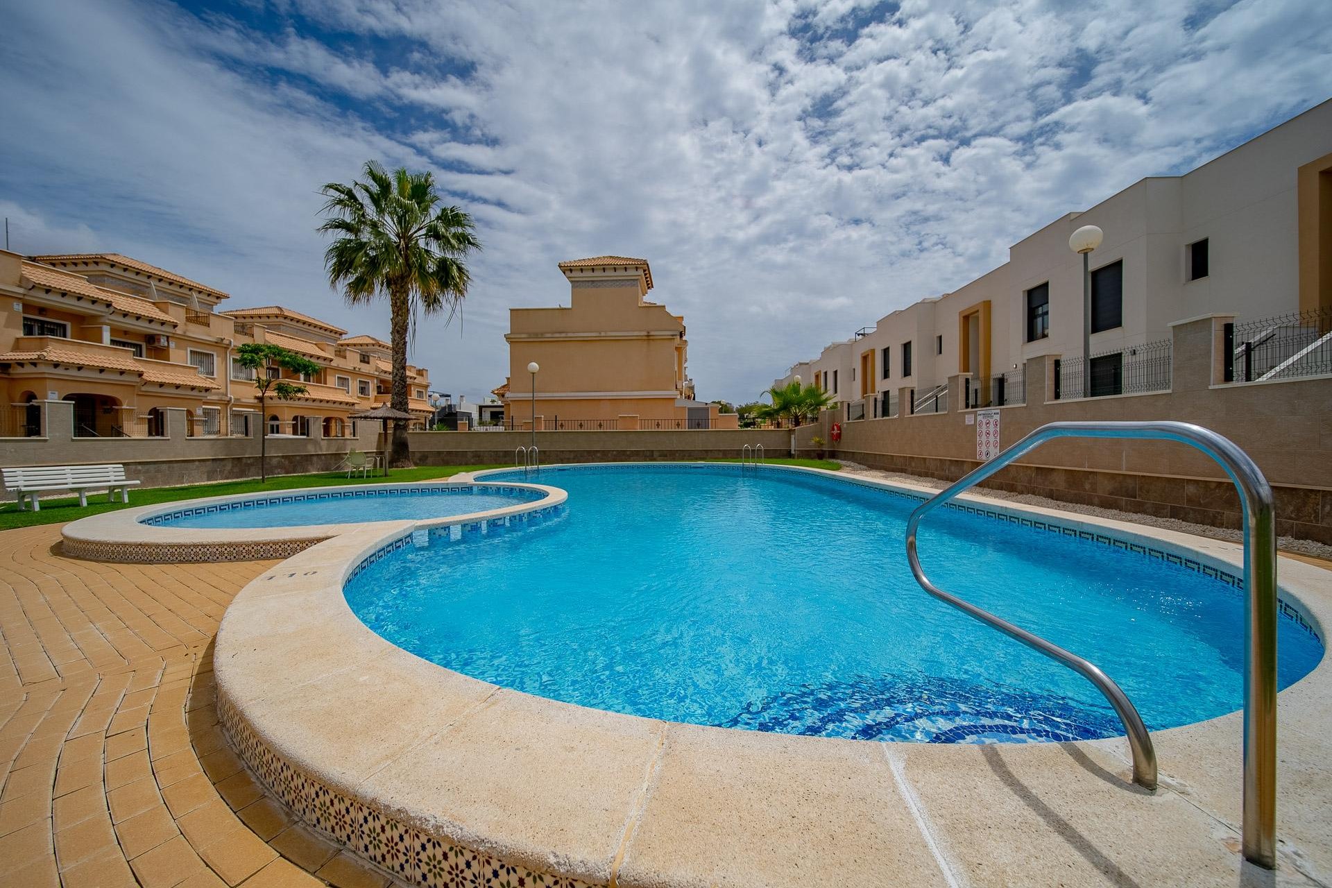 Revente - Town House -
Orihuela Costa - PAU 26