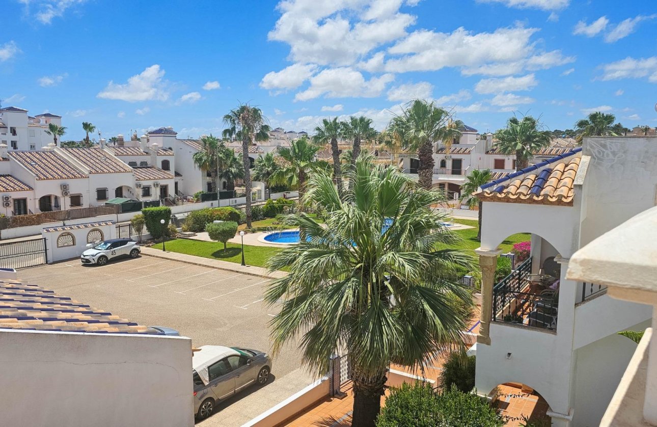 Revente - Town House -
Orihuela Costa - PAU 8