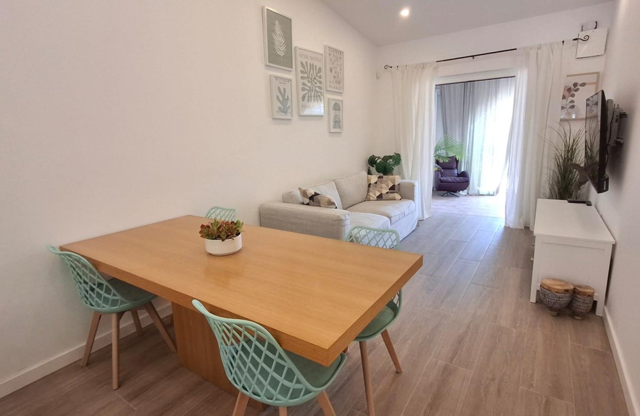 Revente - Town House -
Orihuela Costa - Playa Flamenca