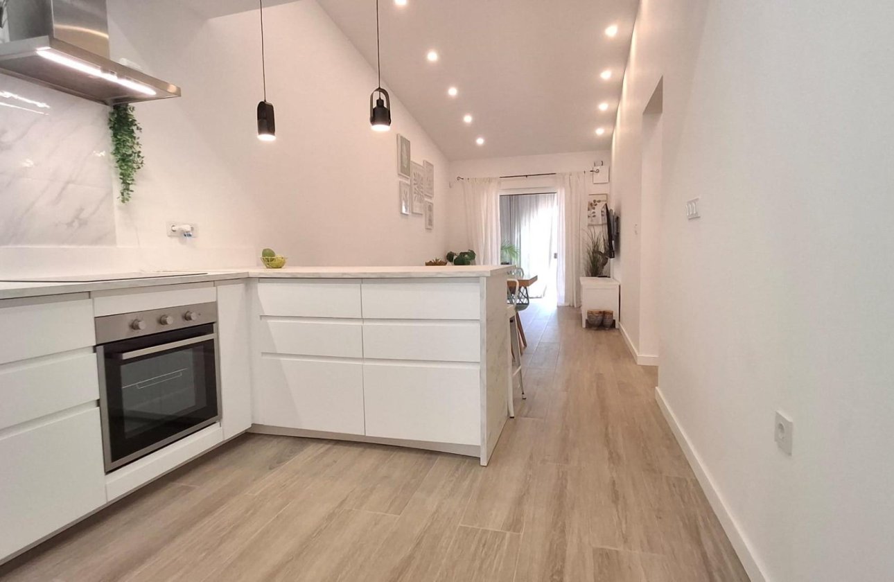 Revente - Town House -
Orihuela Costa - Playa Flamenca