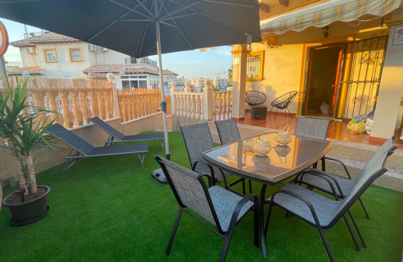 Revente - Town House -
Orihuela Costa - Villamartín