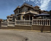 Revente - Town House -
Orihuela Costa - Villamartín