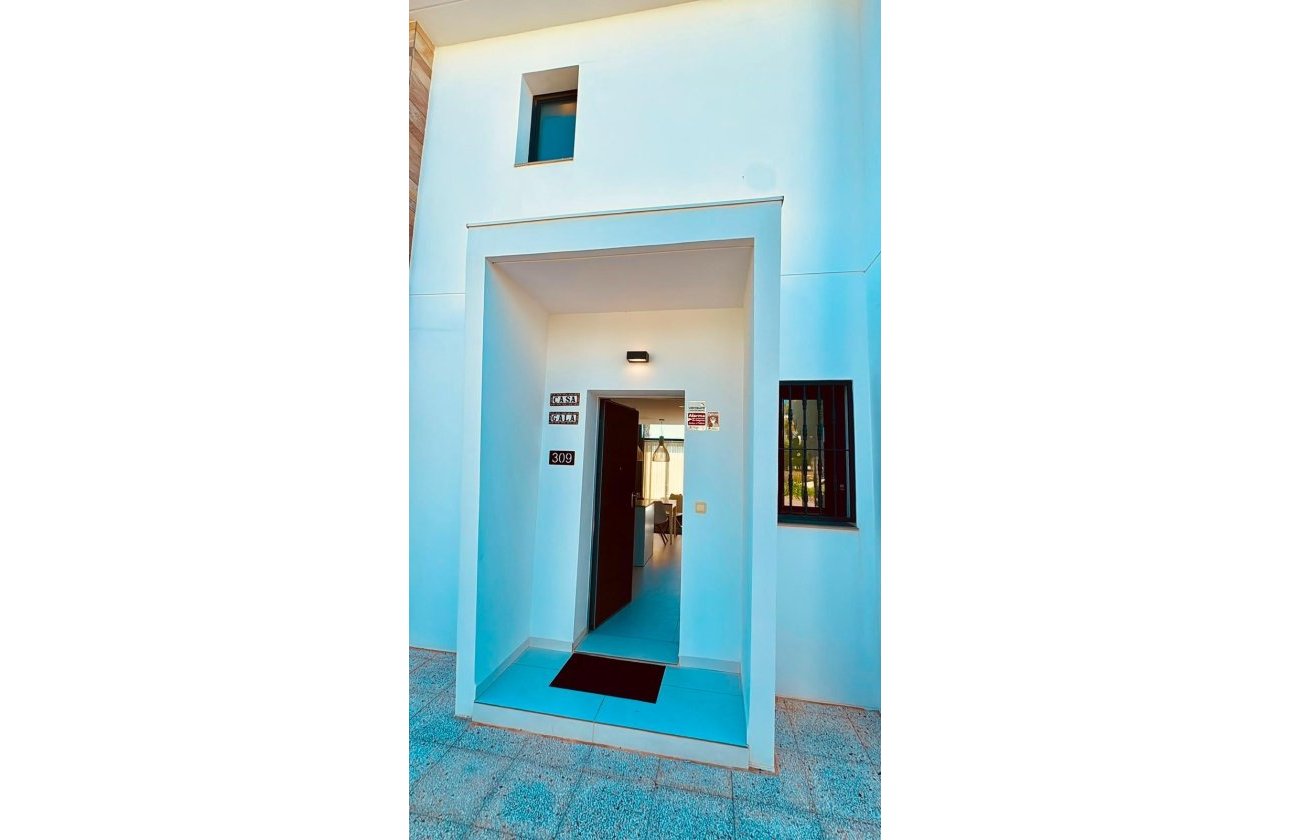 Revente - Town House -
Orihuela Costa - Villamartín