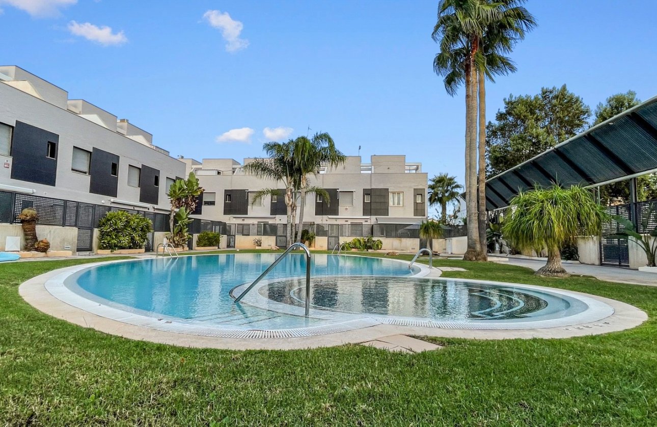 Revente - Town House -
Pilar de la Horadada - Costa Blanca