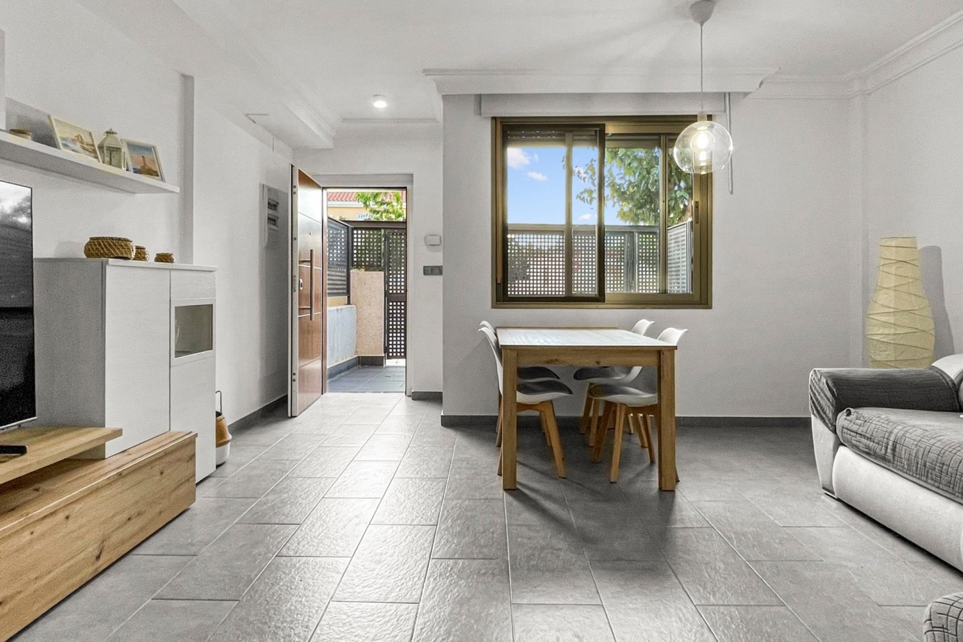 Revente - Town House -
Pilar de la Horadada - Costa Blanca