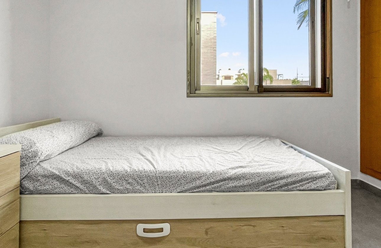 Revente - Town House -
Pilar de la Horadada - Costa Blanca