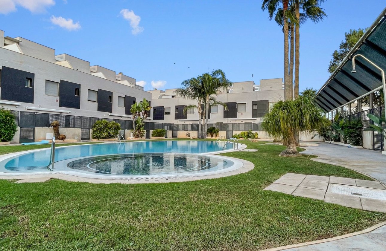 Revente - Town House -
Pilar de la Horadada - Costa Blanca