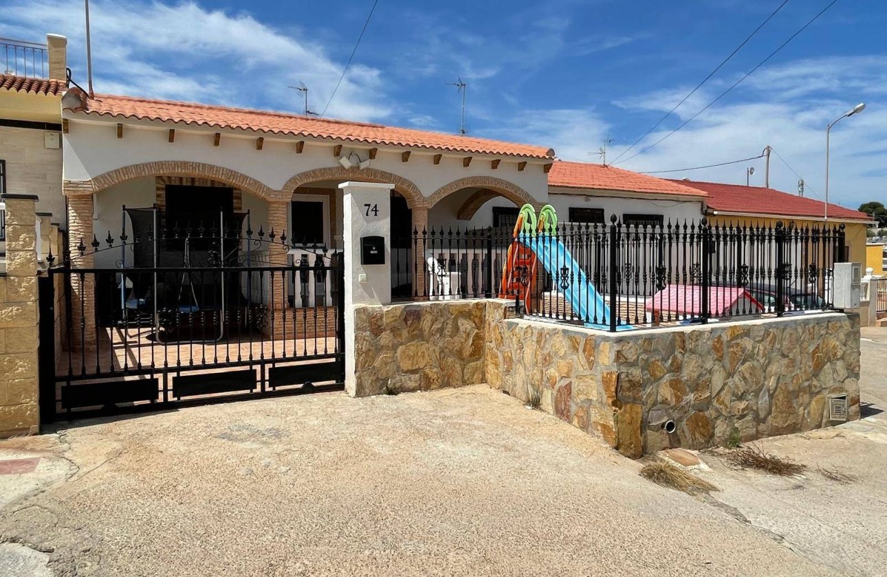 Revente - Town House -
Pilar de la Horadada - Zona Pueblo