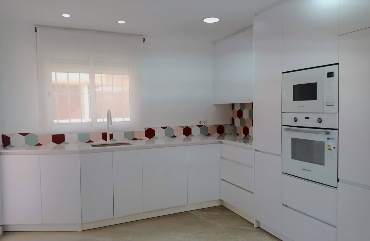 Revente - Town House -
Pilar de la Horadada