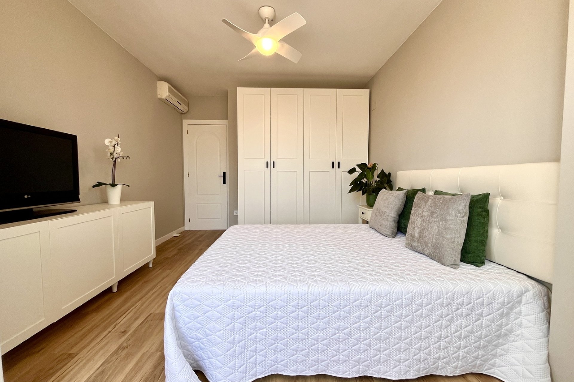 Revente - Town House -
Playa Flamenca - Costa Blanca