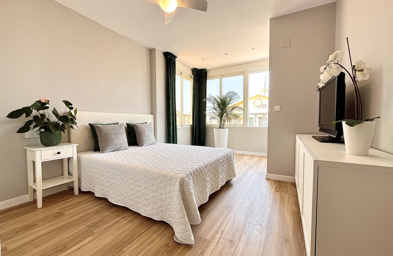 Revente - Town House -
Playa Flamenca - Costa Blanca