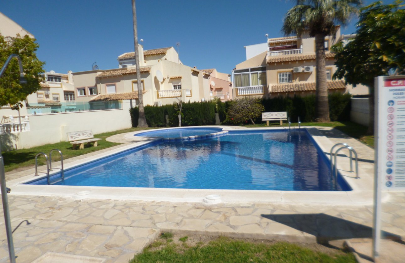 Revente - Town House -
Playa Flamenca - Costa Blanca