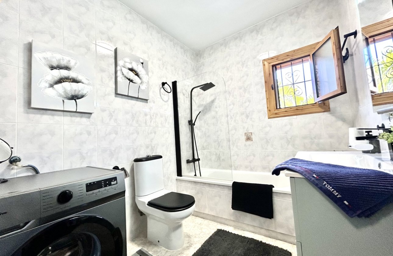 Revente - Town House -
Playa Flamenca - Costa Blanca