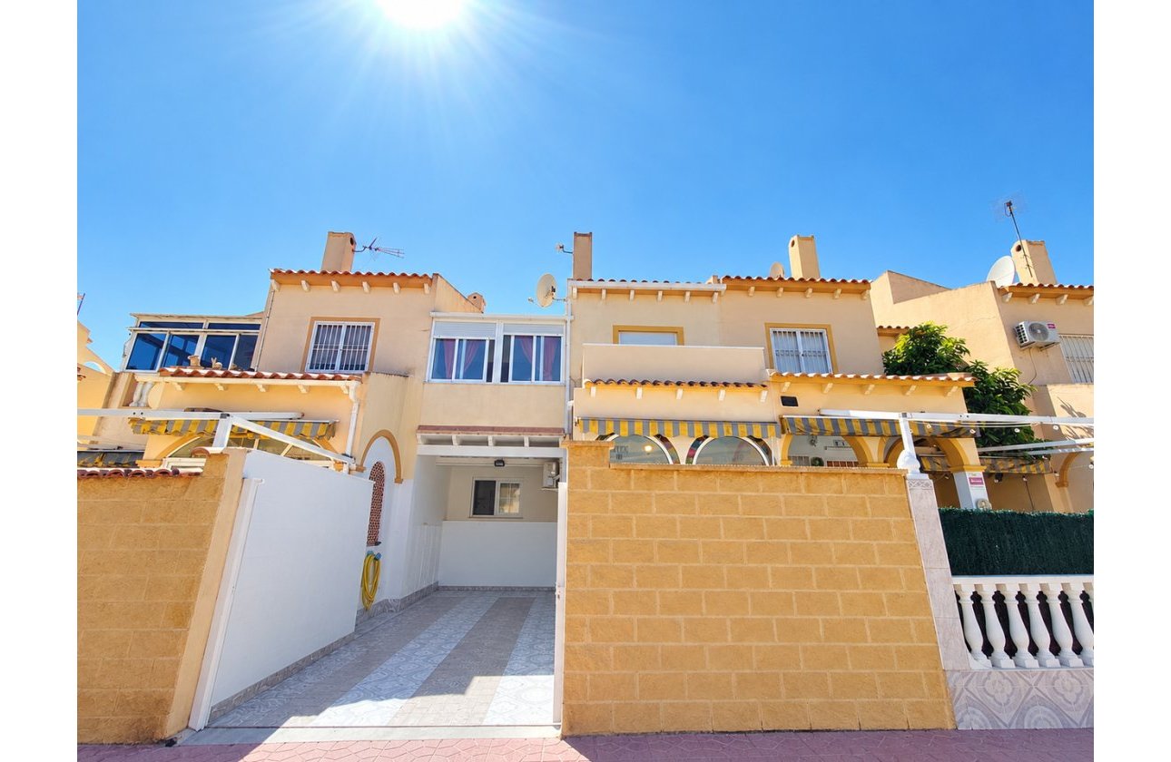 Revente - Town House -
Playa Flamenca - Costa Blanca