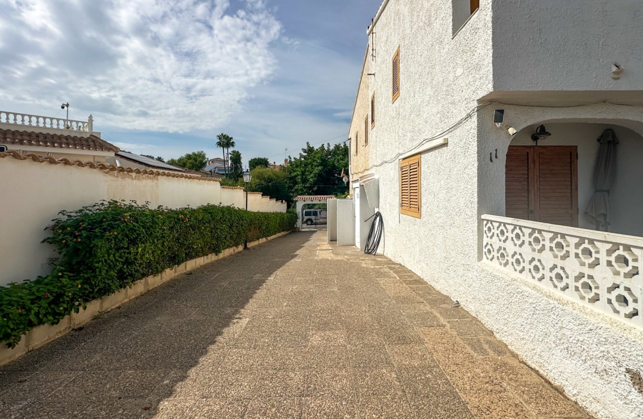 Revente - Town House -
Playa Flamenca - Costa Blanca