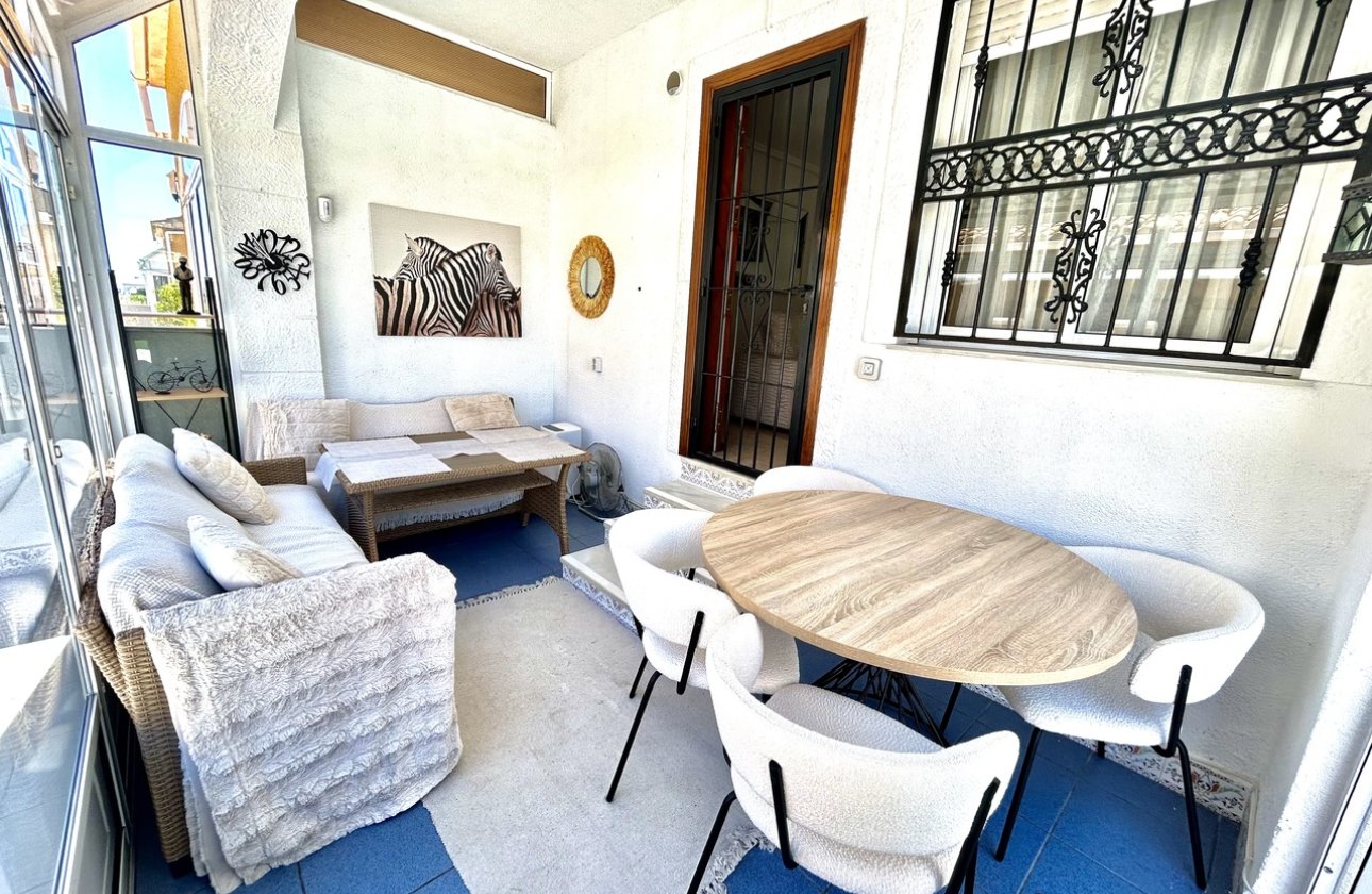 Revente - Town House -
Punta Prima - Costa Blanca