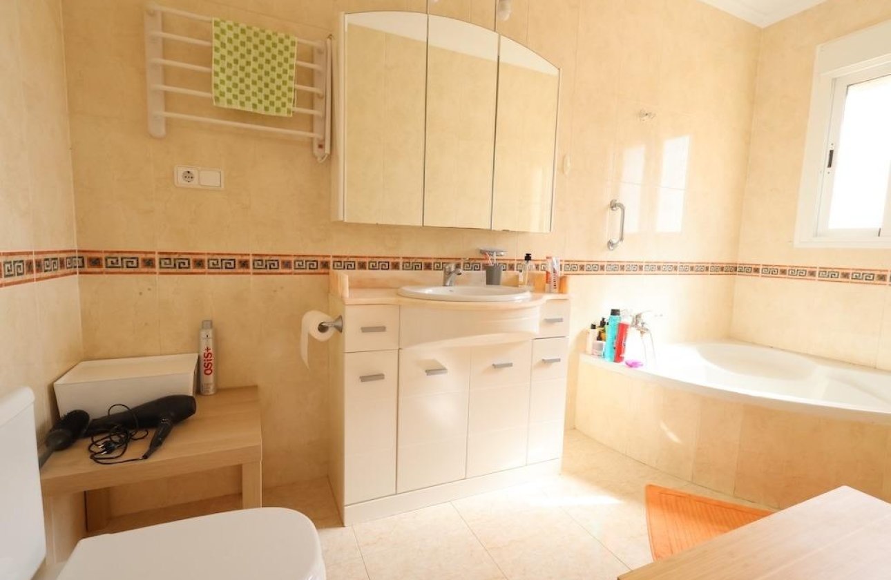 Revente - Town House -
Rojales - Inland