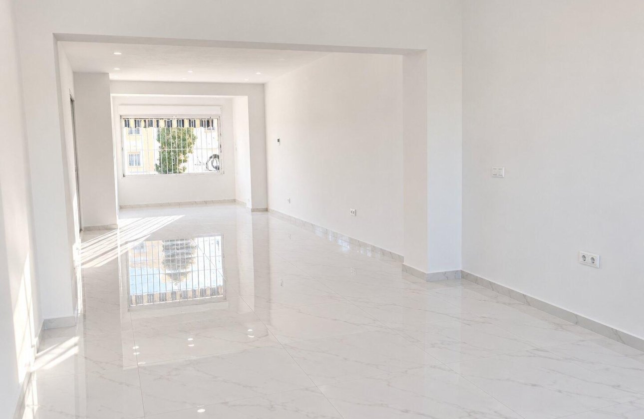 Revente - Town House -
San Miguel de Salinas - Blue Lagoon - Galán