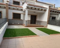 Revente - Town House -
San Miguel de Salinas - Ciudad De Las Comunicaciones