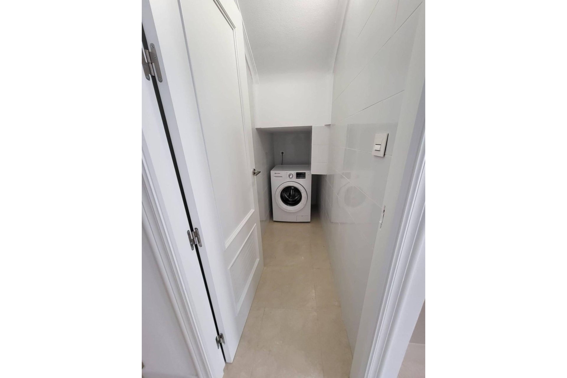 Revente - Town House -
San Miguel de Salinas - Ciudad De Las Comunicaciones