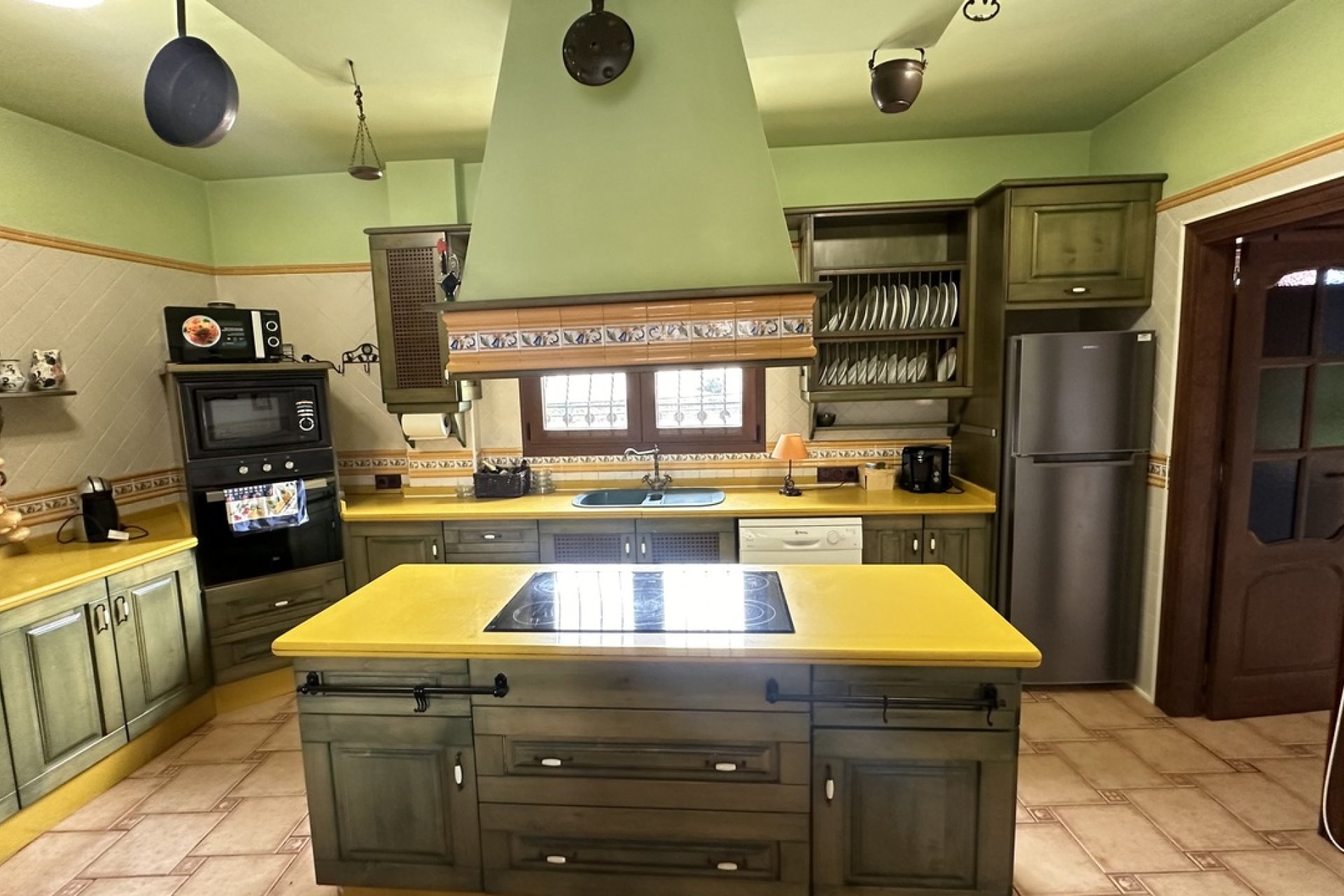 Revente - Town House -
San Miguel de Salinas - Inland