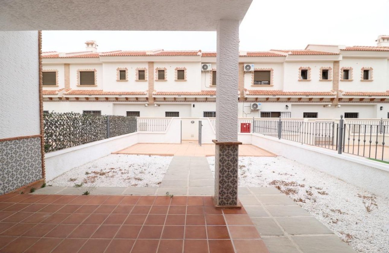 Revente - Town House -
San Miguel de Salinas - Inland