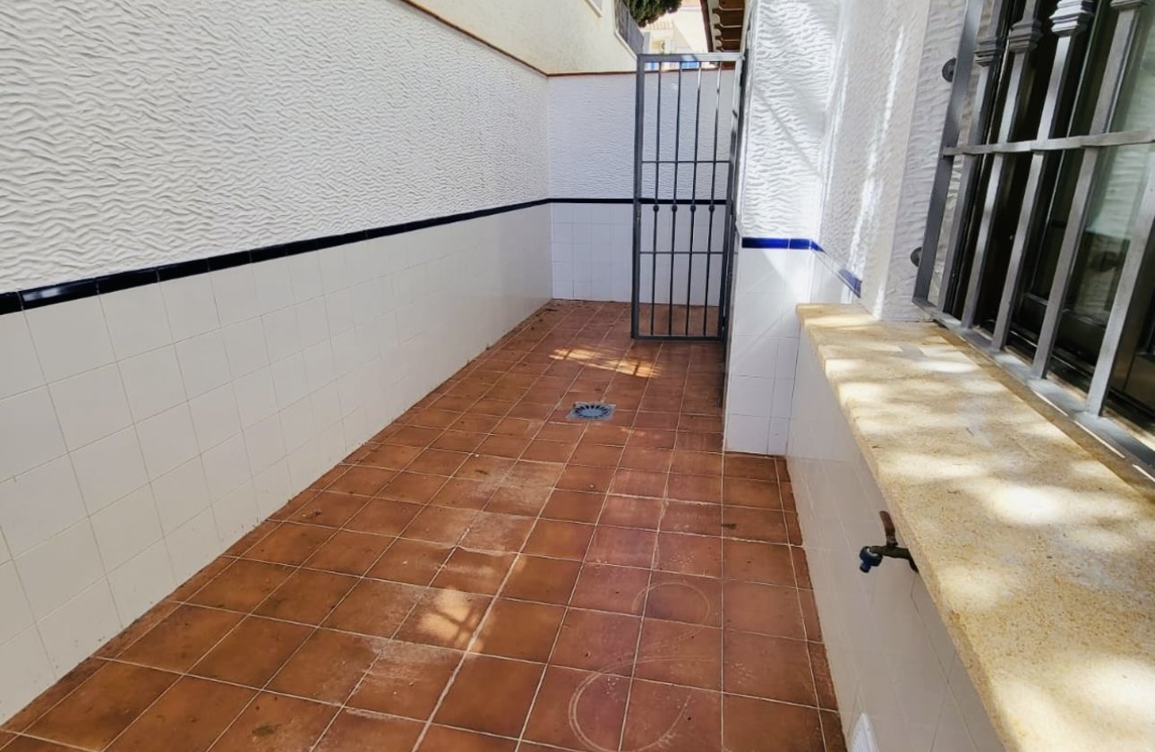 Revente - Town House -
San Miguel de Salinas - Inland