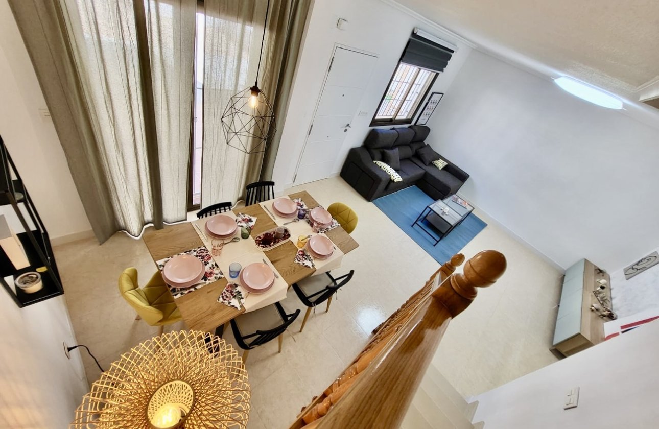 Revente - Town House -
San Miguel de Salinas - Inland