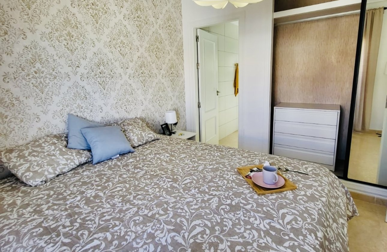 Revente - Town House -
San Miguel de Salinas - Inland