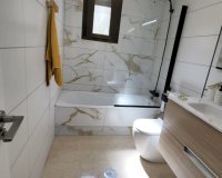 Revente - Town House -
San Miguel de Salinas - Inland