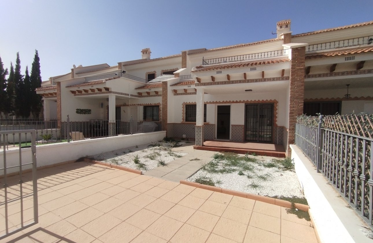 Revente - Town House -
San Miguel de Salinas - Inland