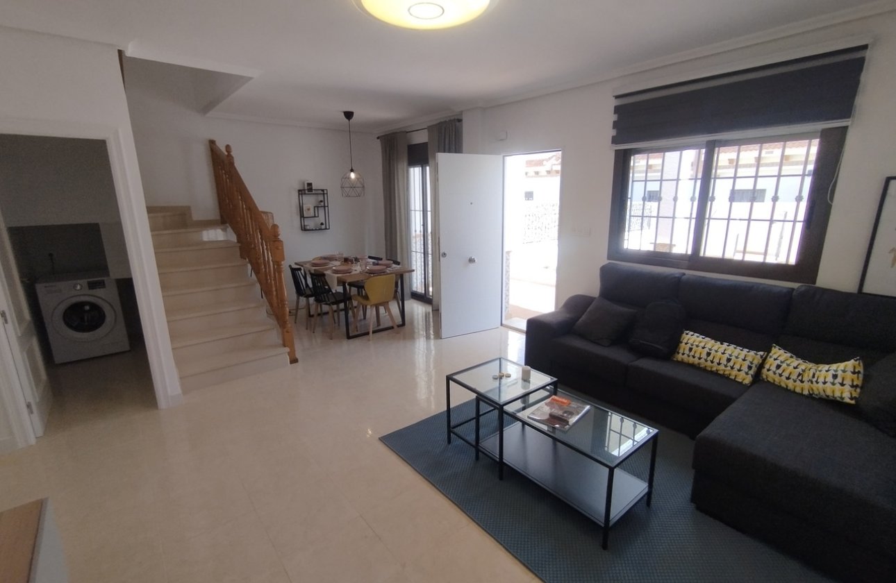 Revente - Town House -
San Miguel de Salinas - Inland