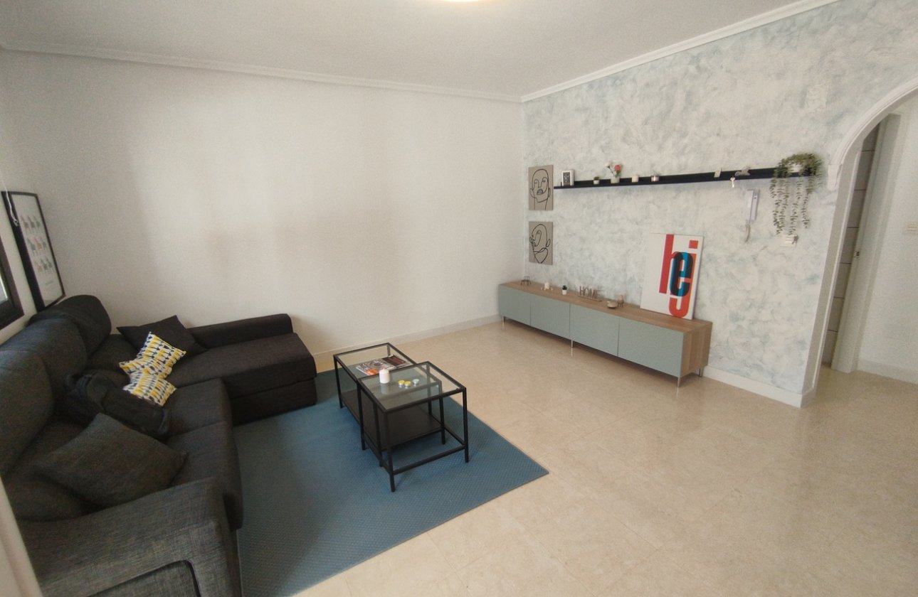 Revente - Town House -
San Miguel de Salinas - Inland