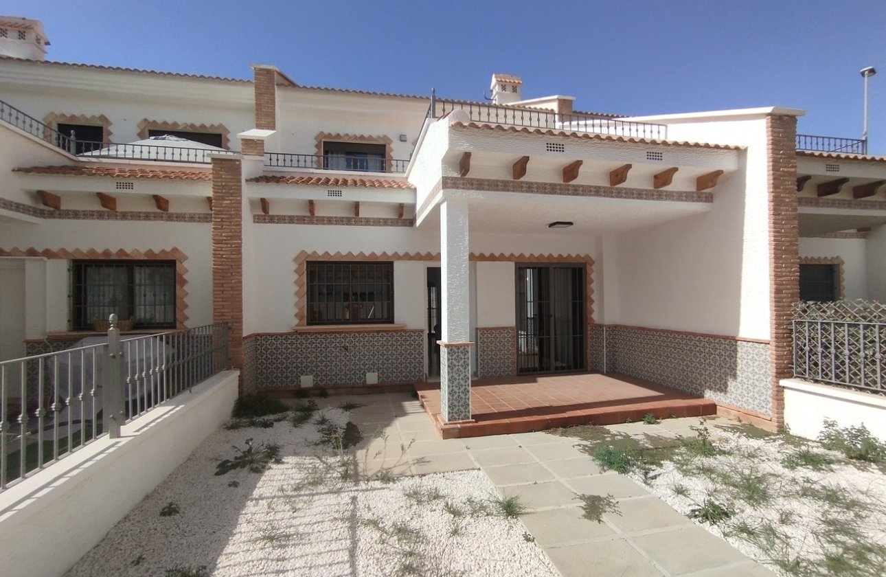 Revente - Town House -
San Miguel de Salinas - Inland