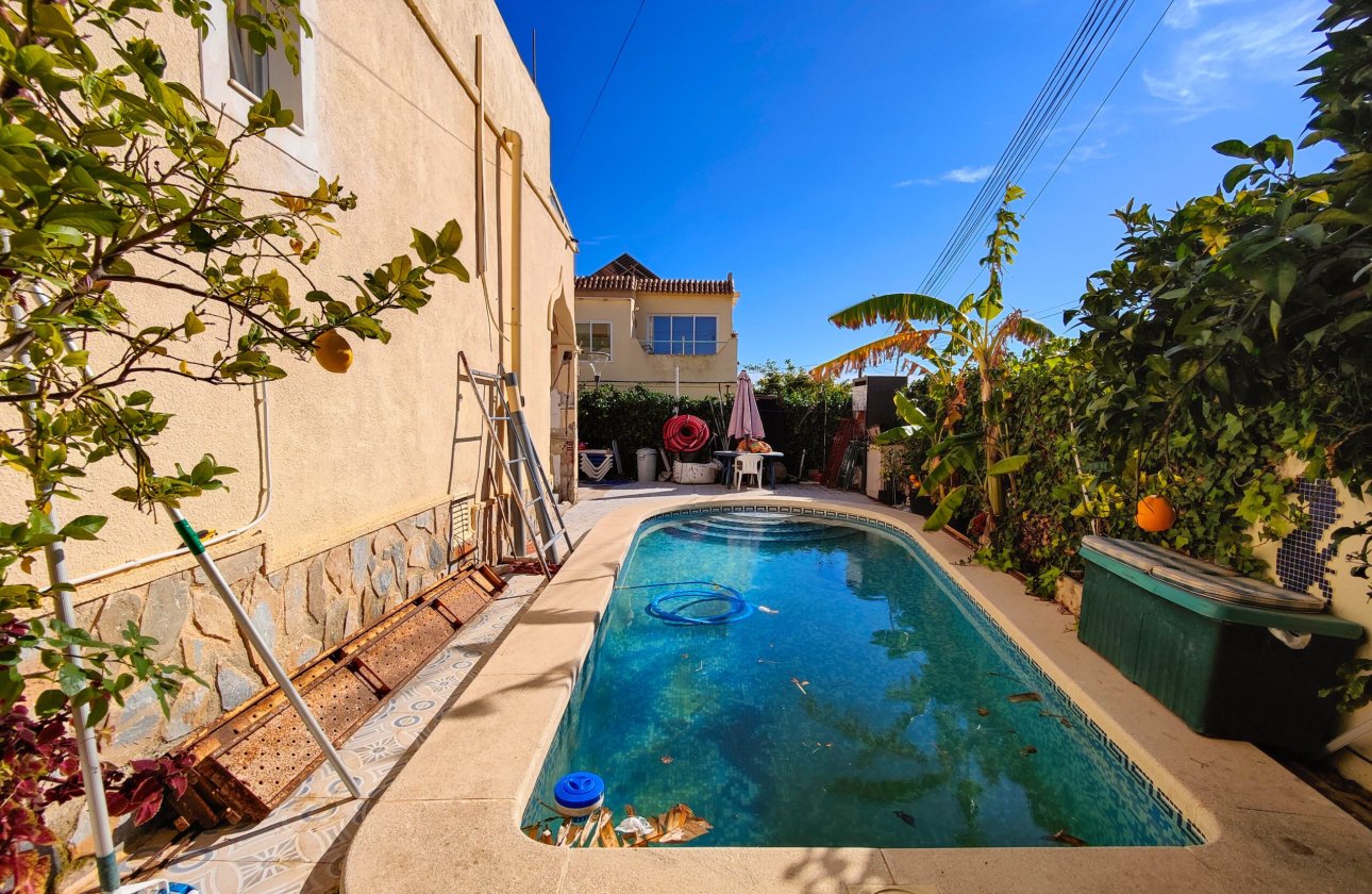 Revente - Town House -
San Miguel de Salinas - Inland