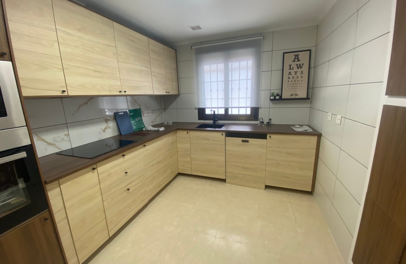 Revente - Town House -
San Miguel de Salinas - Inland