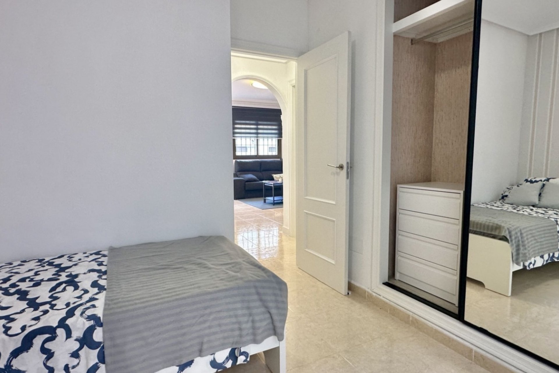 Revente - Town House -
San Miguel de Salinas - Inland