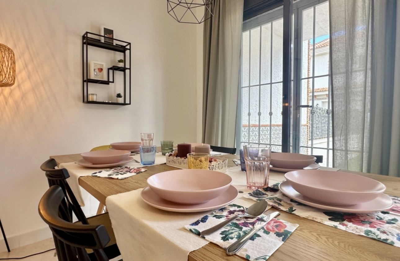 Revente - Town House -
San Miguel de Salinas - Inland