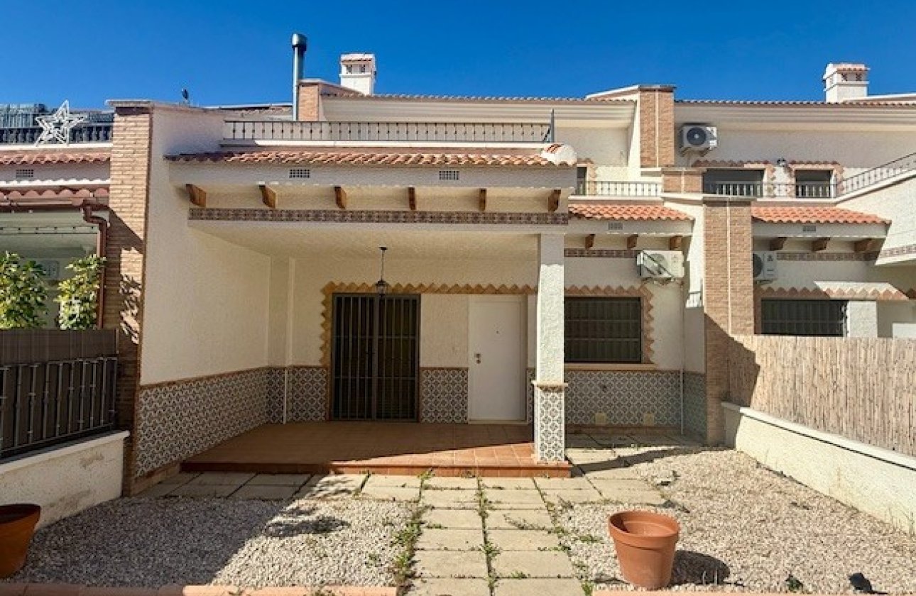 Revente - Town House -
San Miguel de Salinas - Inland