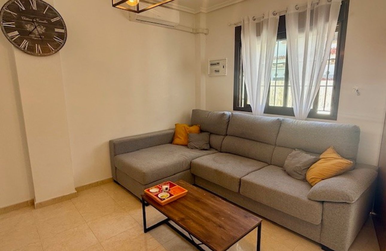 Revente - Town House -
San Miguel de Salinas - Inland