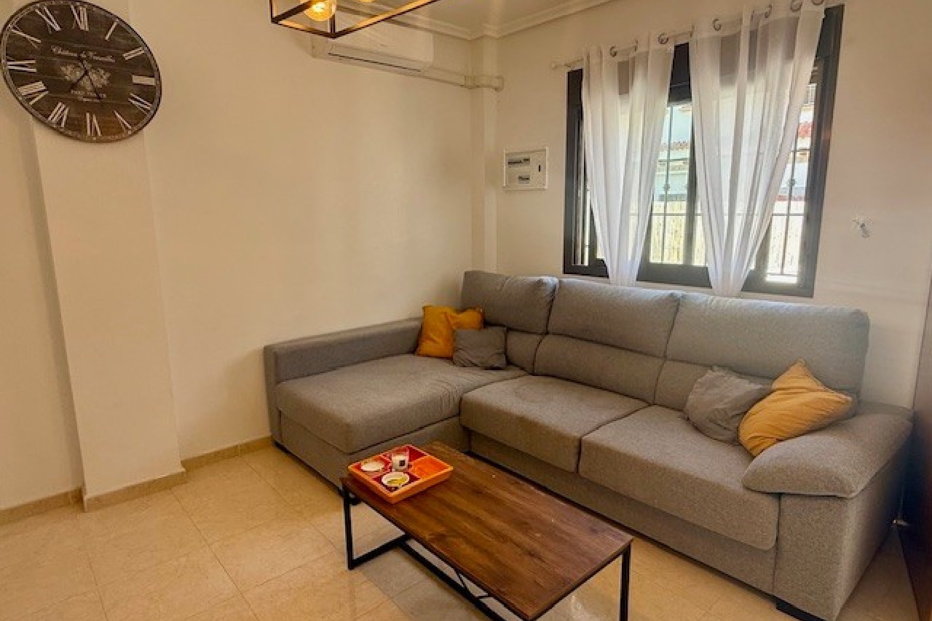 Revente - Town House -
San Miguel de Salinas - Inland